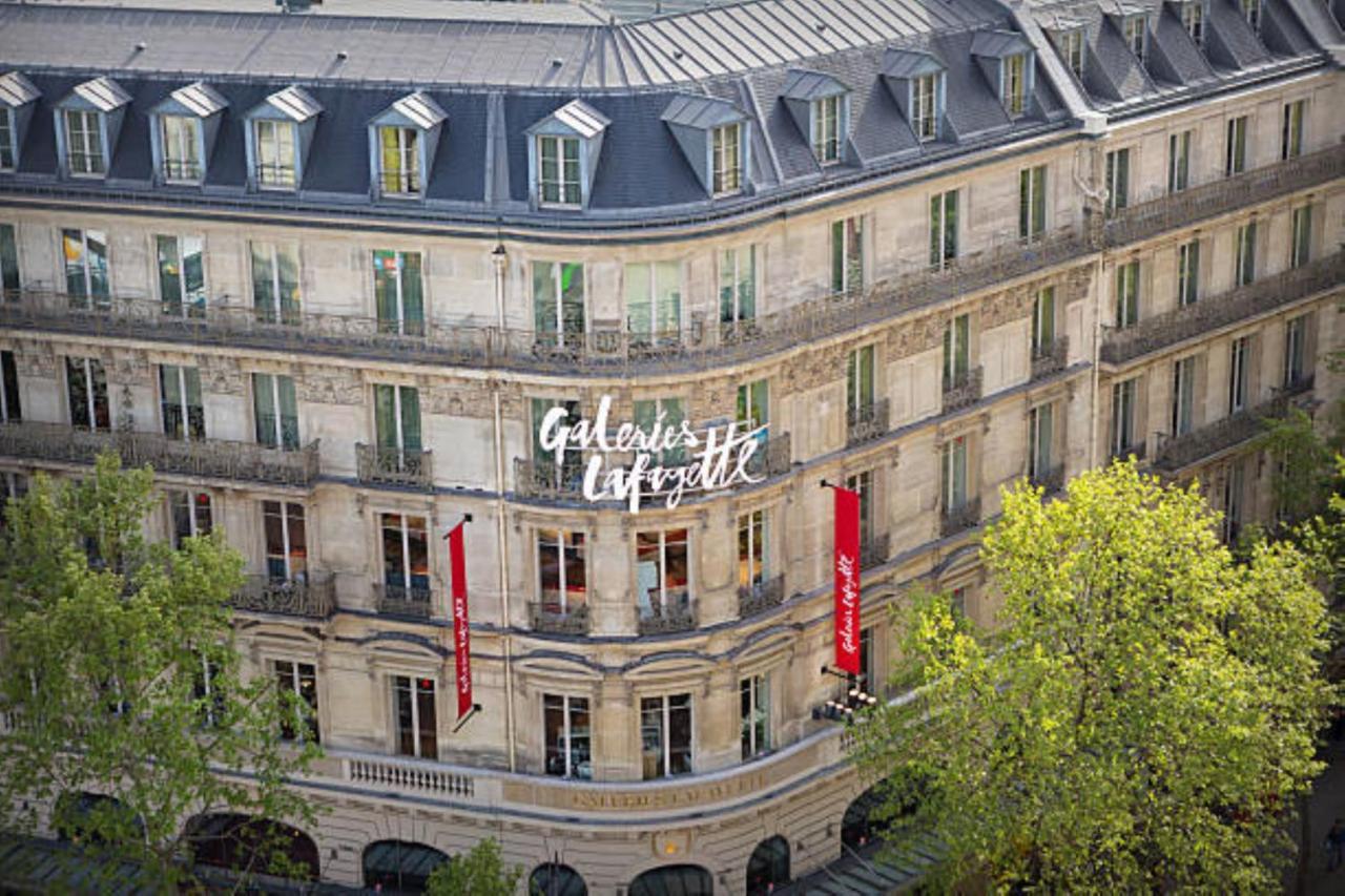 Holiday Inn Paris Elysees, An Ihg Hotel מראה חיצוני תמונה